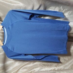Champion C9. Blue Long Sleeve Performance Shirt. Kids Size  L (10-12). EUC